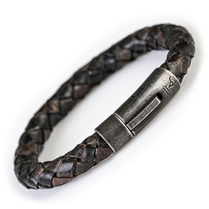 Ausgefallenes Herren Lederarmband RANGER vintage dunkelbraun geflochten. Hochwertiger Männerschmuck im Isarrider Armband Shop erhältlich.