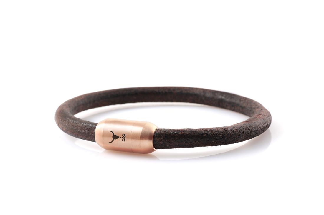 Ladies black leather discount bracelet