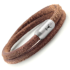 ISARSILBER Armband Wildleder, lässig doppelt gewickelt im typischen Isarrider-Stil! Mit starkem Magnet-Verschluss aus Edelstahl und tiefengraviertem Stierkopflogo. Passt zur Jeans wie zur Lederhose oder zum Dirndl.