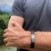 Lederarmband Herren RIDER vintage braun geflochten. Isarrider online Armband Shop.